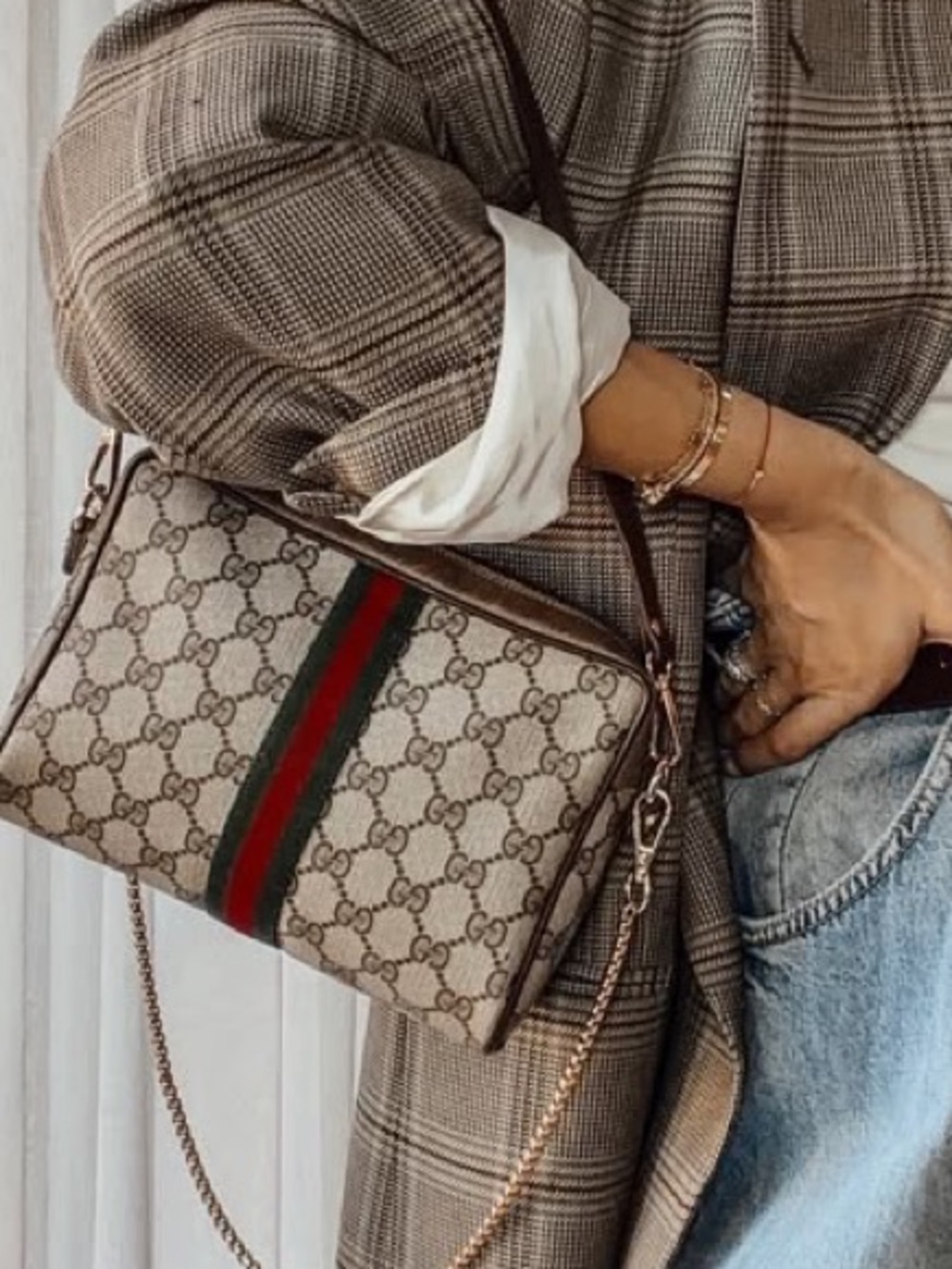 Authentic Gucci vintage web sherry line crossbody bag